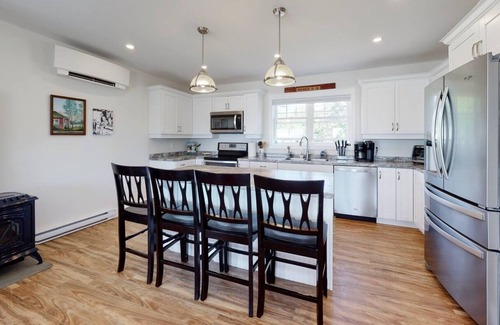 Marlboro Casa | Nearly-New, Amazing Views! Near Acadia-Bar Harbor