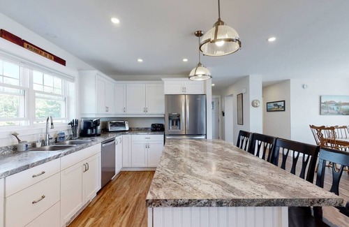 Marlboro Casa | Nearly-New, Amazing Views! Near Acadia-Bar Harbor