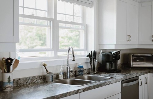 Marlboro Casa | Nearly-New, Amazing Views! Near Acadia-Bar Harbor