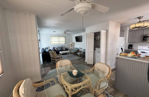Stone Harbor Cabaña | ¡Aseado como un alfiler y una de las mejores ofertas para un apartamento de 3 habitaciones en Stone Harbor!