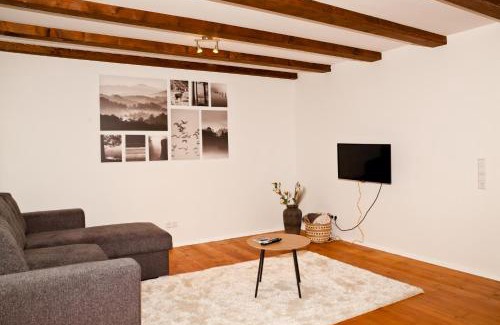 Neuenstein Apartamento | Neben der Kirche