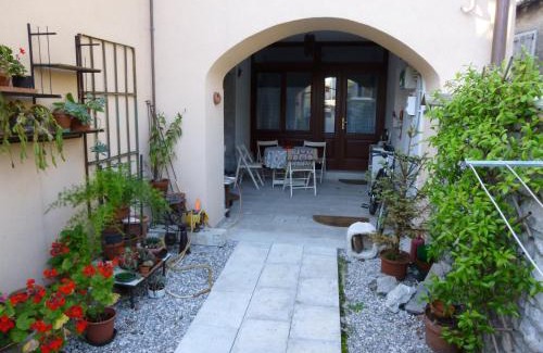 Altipiano Ovest Apartamento | Nebojsega b&b