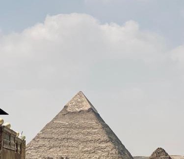 Qasr an-Nil Hotel | Nebura Pyramids View Hotel