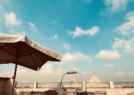 Qasr an-Nil Hotel | Nebura Pyramids View Hotel