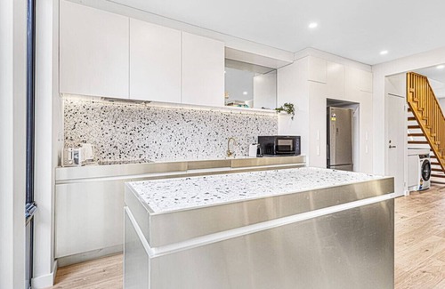 Brighton East Casa | Ned-2B2B-Effortless Bayside Living-Brighton East