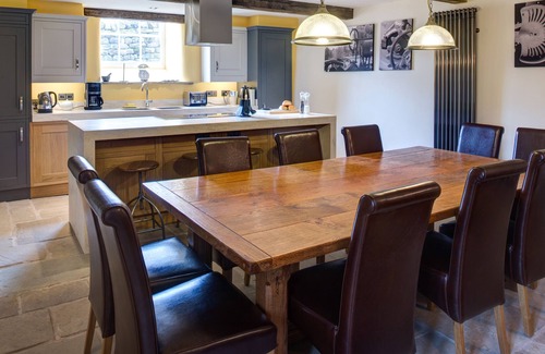 Fremington Casa | NEDDY HOUSE, pet friendly, character holiday cottage in Reeth