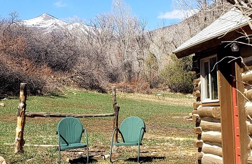 Crawford Cabina | Needle Rock Cabin on 80 acres!