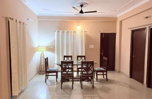 Kakarmatha Apartamento | Neelkanth Villa