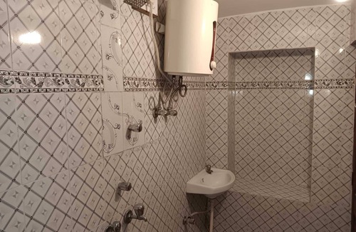 Amar Sagar Pol Casa | Neem Guest House By GRB
