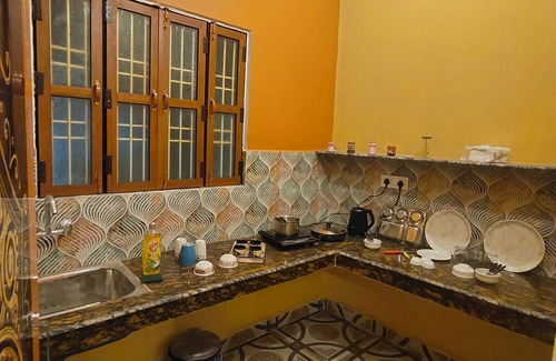 Faizabad Hotel | Neeta Homestay
