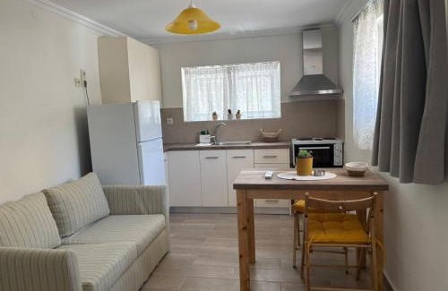 Lesvos Apartamento | Nefeli's Hut