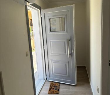 Lesvos Apartamento | Nefeli's Hut