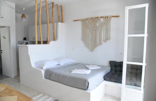 Loutra Apartamento | Nefeli Suites Kythnos