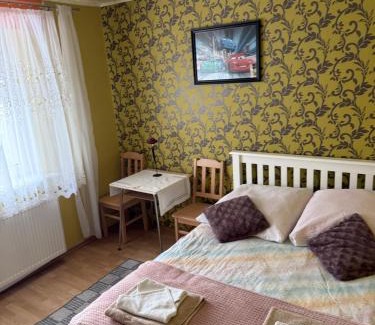 Cetniewo Casa | Negra
