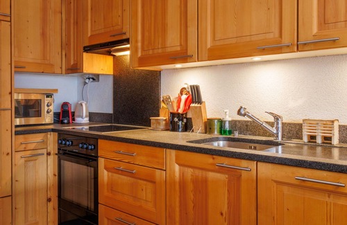 Champery Apartamento | Neige et Soleil by Interhome