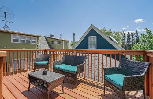 Central Colorado Springs Casa | Neighborly Heights - Downtown King BBQ Fire Pit