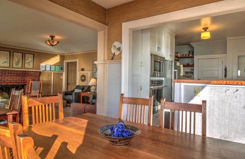 Tolovana Park Casa | Neilson's at Cannon Beach - Oceanfront deck - Cannon Beach Property mgmt