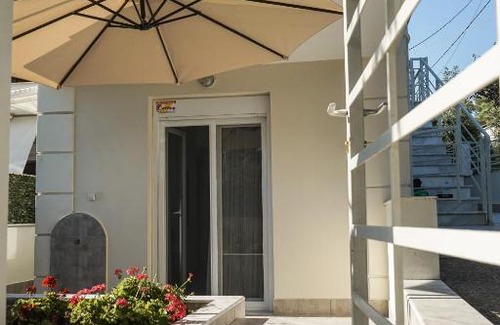 Nea Propontida Casa | Nektarios Garenias Kipoupoli