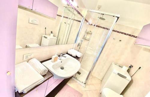 Certosa Apartamento | Nel cuore di viale Certosa, tra Centro Città e Rho Fiera Milano, con parcheggio interno privato