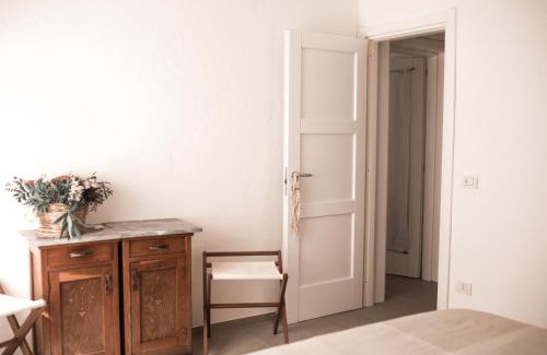 San Pantaleo Casa | Nel Giardino dei Pesci Volanti