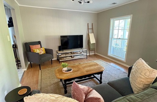 Downtown Casa | nEl Sur - Where Southern Charm meets Insta worthy