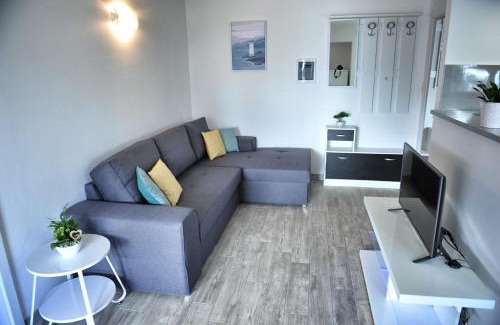 Sarsoni Apartamento | Nelly Apartment