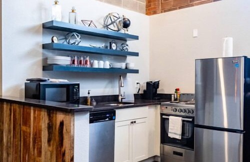 Sheridan Casa | Nuevo condominio creativamente decorado en el corazón de la hermosa Sheridan Wyoming