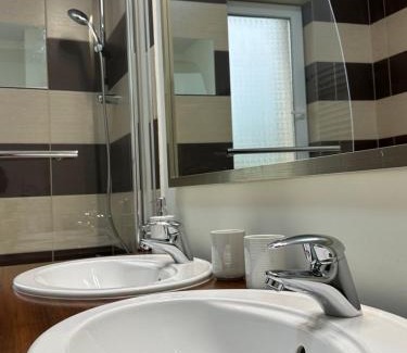 Centrul Nou Apartamento | Nema s Apartment 1
