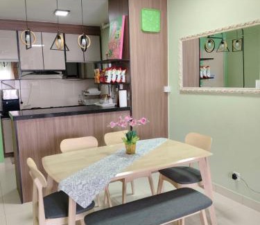 Shah Alam Apartamento | Nena Homestay Setia Alam, Air Conditioned, High Speed Internet