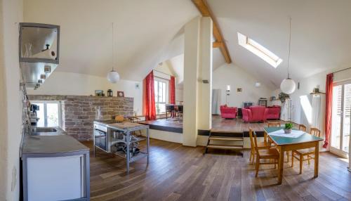 Wissmannsdorf Casa | Nengshof Ferienwohnung Wildrose