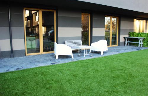 Krowodrza Apartamento | Nenufar Cracow Garden Kraków Parter Free Darmowy Parking Ogród Netflix Klimatyzacja