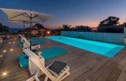 Alcanada Villa | Nereo