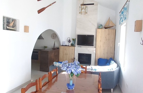Nerja Casa | Casa en la playa El Cañuelo. Paraje Natural Acantilados Maro-Cerro Gordo (Nerja)