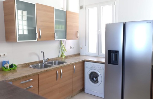 Nerja Casa | Casa en la playa El Cañuelo. Paraje Natural Acantilados Maro-Cerro Gordo (Nerja)