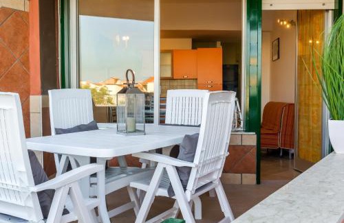 Porticato Apartamento | Nero D'Avola Morgante