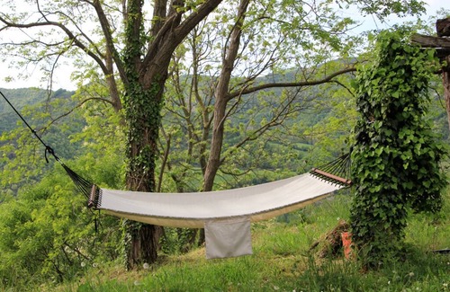 Civitella di Romagna Casa | Nespoli: Casa / villa.en colina compeltamente rodeada de la naturaleza