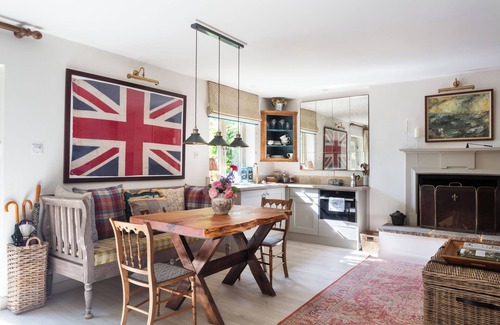 Pulborough Casa | Nest Cottage, an idyllic one bedroom cottage