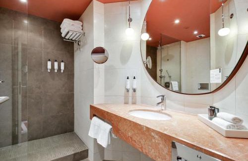 Puteaux Hotel | Nest Hotel Paris la Défense - MGallery Collection