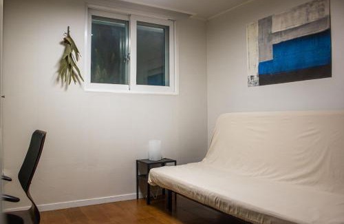 Myonmok-tong Apartamento | Nesthouse one room 4 min away from metro