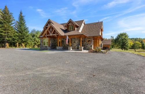 North Creek Casa | Nesting in North Creek