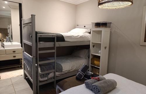 Middelburg Casa | Net 'n Bed