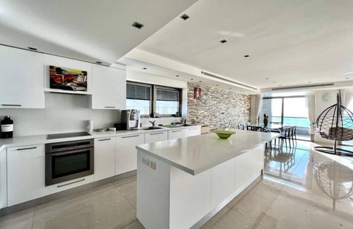 Netanya Apartamento | Netanya's Penthouse perfect for Families.
