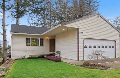 Netarts Casa | Netarts! Scenic 3 Capes! Spacious & Pet Friendly!