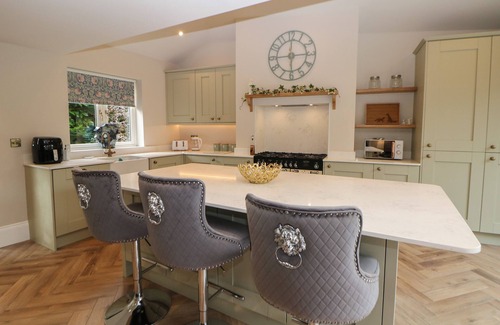 Buxton Cabaña | Netherdale House