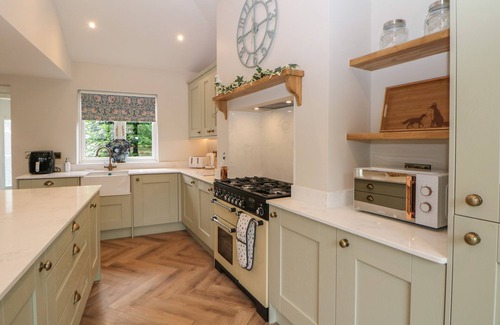 Buxton Cabaña | Netherdale House