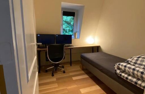 Laak Apartamento | Nette maisonnette in groene rustige wijk