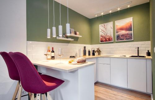 Heißen Apartamento | NEU Life&Work in Mülheim mit Garten
