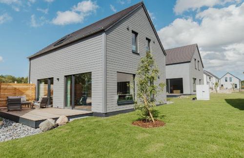 Sagard Casa | NEU "Rügen Resørt Sagard" großzügiges, gemütliches Familienhaus "Merta" mit Terrasse