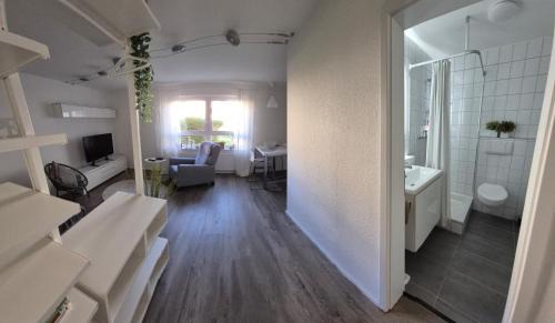 Bad Friedrichshall Apartamento | NEU "RELAX"1-Zimmer Apartment mit eigenem Stellplatz