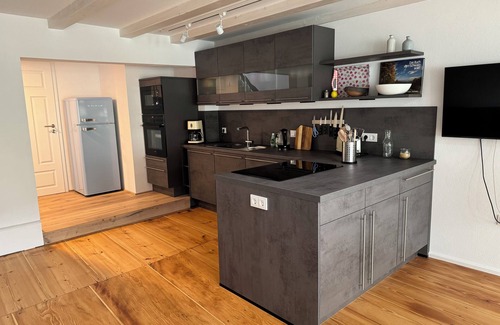 Villingen-Schwenningen Apartamento | Neu Sanierte Wunderschöne Maisonettewg. im Herzen von Villingen, 3 SZ, 120 qm